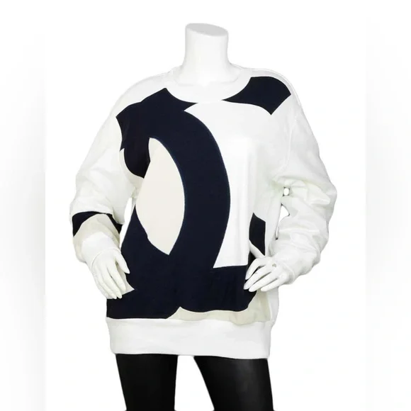 Authentic CHANEL CC Logo Crew Neck Sweatshirt Jumper Pullover Top ⭐️AUTHENTIC 38